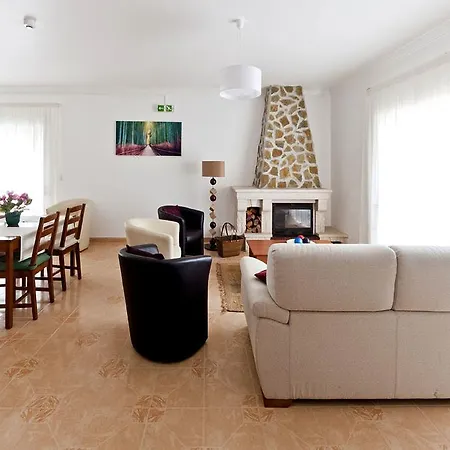 Casa Lameiras *